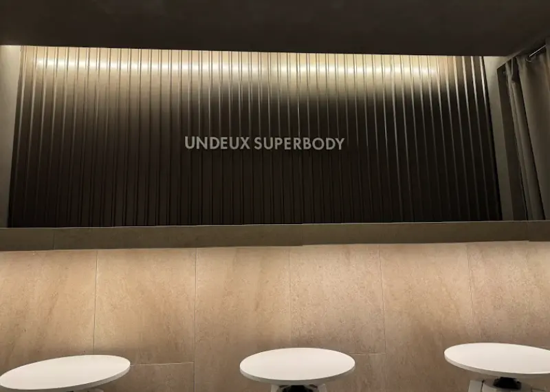 UNDEUX SUPERBODY 麻布十番店のジム内風景