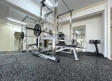 MIYAZAKI GYM 用賀店