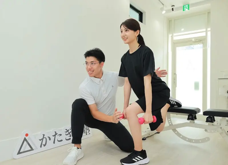 パーソナルジム かたぎり塾 トレーニング風景