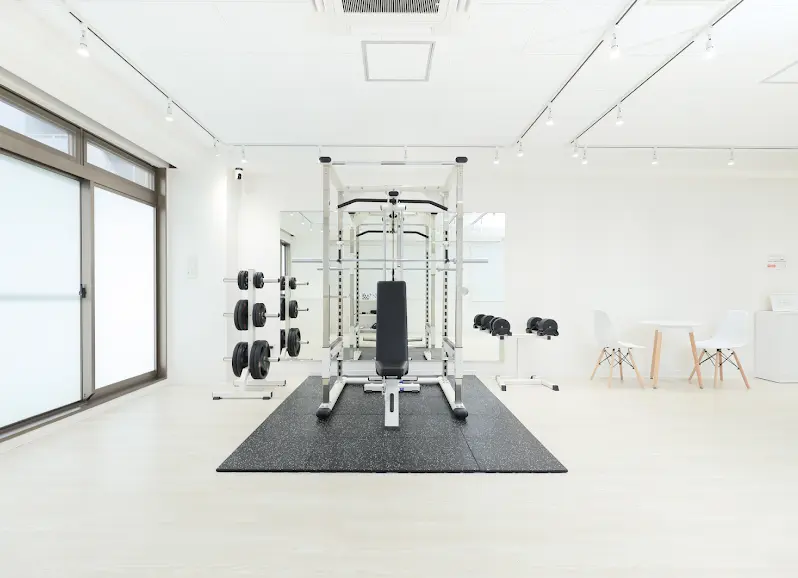 パーソナルジム かたぎり塾 昭島店のジム内風景