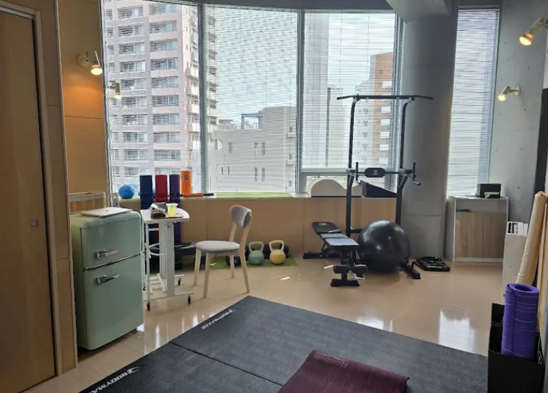 パーソナルジム×整体 Obito