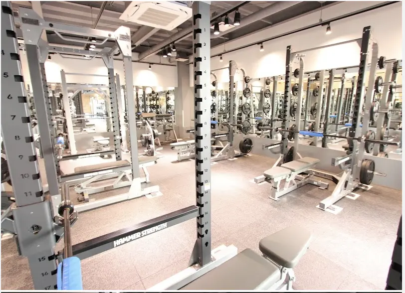 エニタイム清瀬店ジム内画像