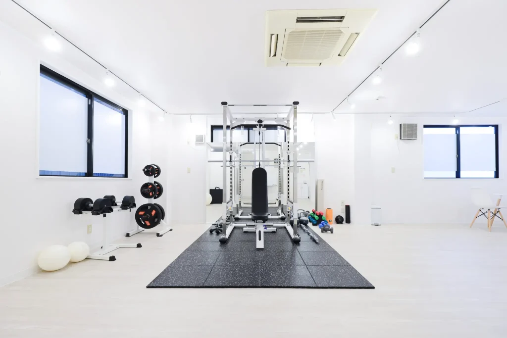 かたぎり塾篠崎店ジム内風景