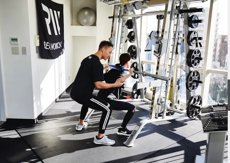 リアルワークアウト白金台店