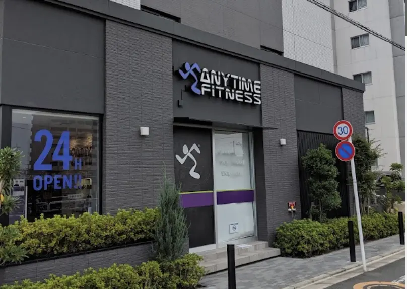 エニタイムフィットネス 六町店