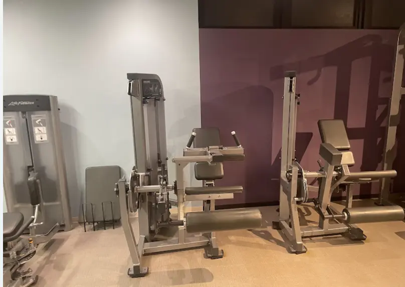 エニタイムフィットネス 六町店