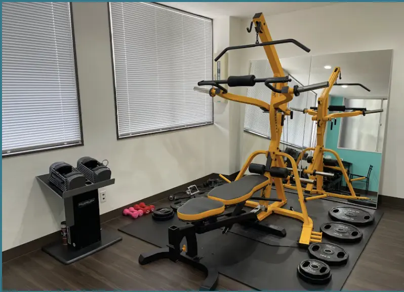 アップルジム 上野