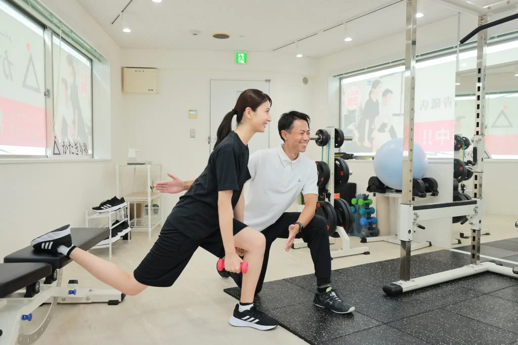 パーソナルジム かたぎり塾のトレーニング風景