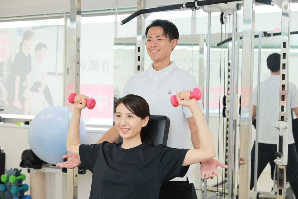 パーソナルジム かたぎり塾のトレーニング風景