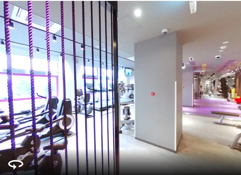 フィットネスジム エニタイムフィットネス 吾妻橋店のジム内風景