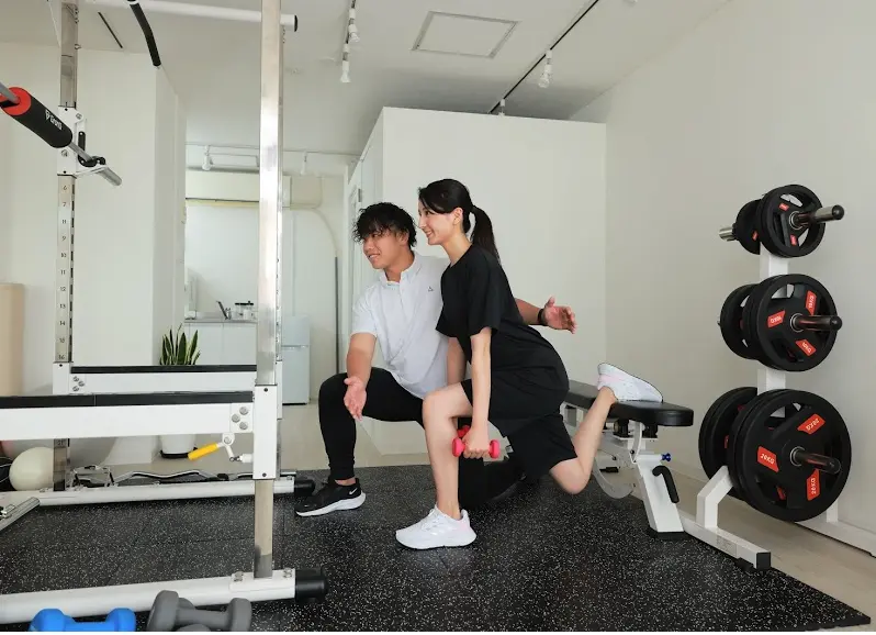 パーソナルジム かたぎり塾 西巣鴨店のトレーニング風景