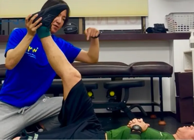 パーソナルジム FULL MARK WROKS 中野富士見町のトレーニング風景