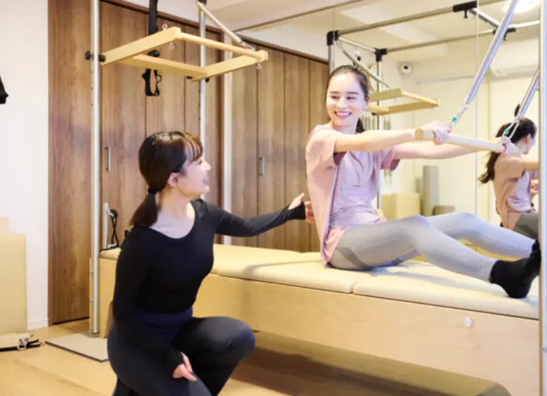 パーソナルピラティス YUZU 久我山店のトレーニング風景