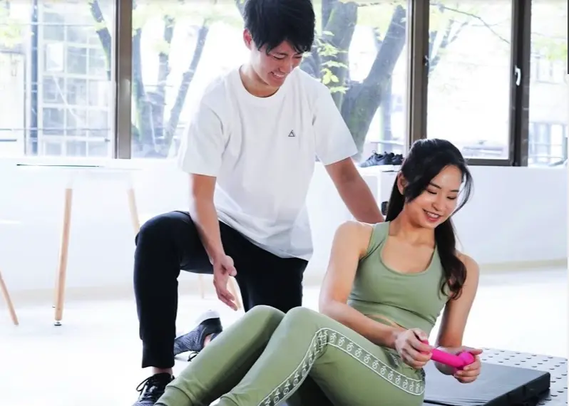 パーソナルジム かたぎり塾 西調布店のトレーニング風景