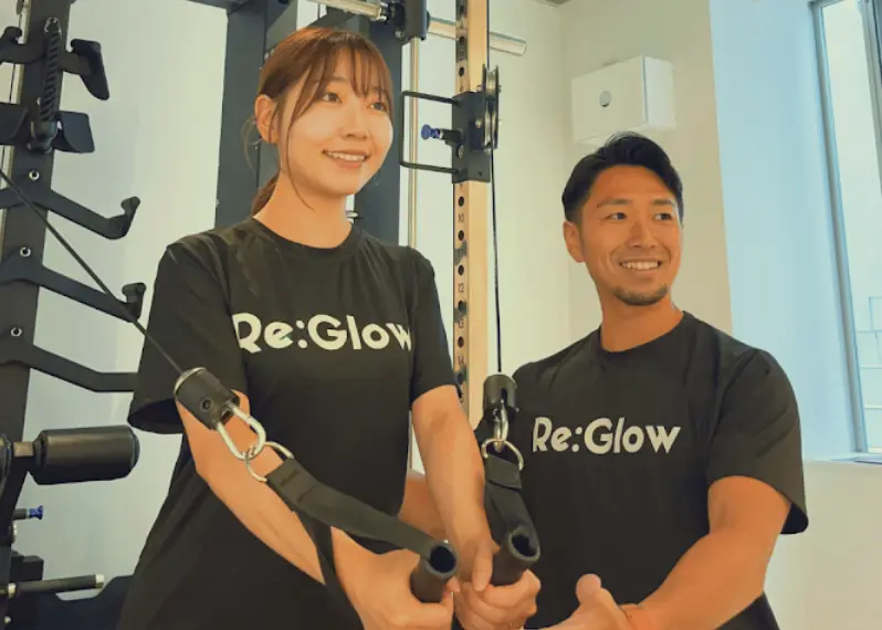 パーソナルジム Re:Glow 三鷹台店のトレーニング風景