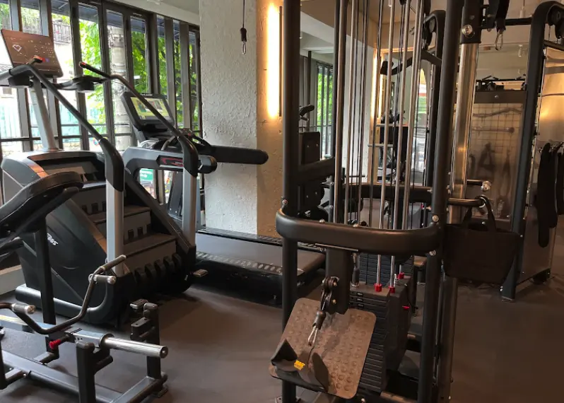 パーソナルジム HASH BUFF 西麻布店のジム内風景