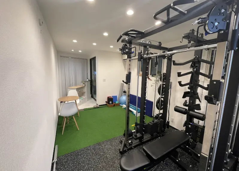 パーソナルジム LIFE LOG GYM 中延のジム内風景