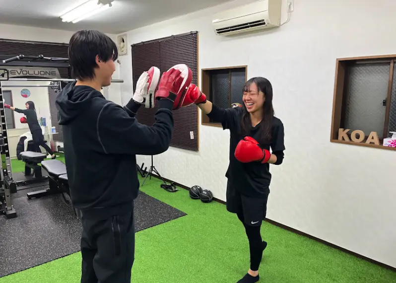 パーソナルジム Koa.studio 西新井のトレーニング風景